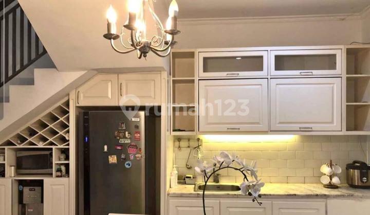 For Rent 2-Story House Tebet South Jakarta.