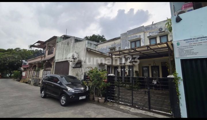 Rumah 2 Lantai Siap Huni Jatipadang Pasar Minggu Jakarta Selatan 2