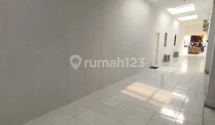 For Rent: Commercial Space Suitable for Office or Cafe in Pondok Kelapa For Rent: Commercial Space Suitable for Office or Cafe in Pondok Kelapa