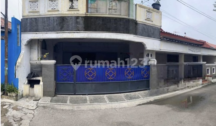 Rumah Di Komplek Pertamina Jatirahayu Pondok Gede