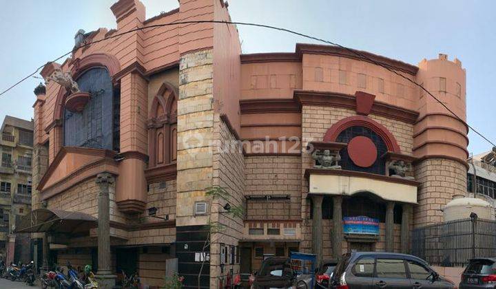 Dijual Gedung Ex Stadium Diskotik Terdiri Dari 13 Unit Ruko Gandeng 4