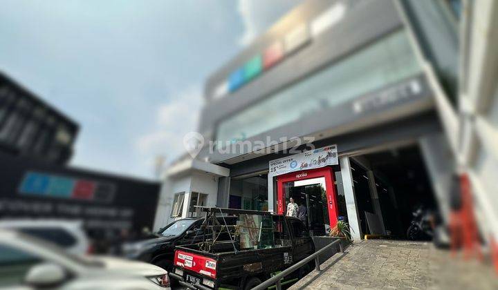 Dijual Tanah Bangunan Showroom di Jakarta Barat Jalan Lapangan Bola Dekat Jalan Panjang 1