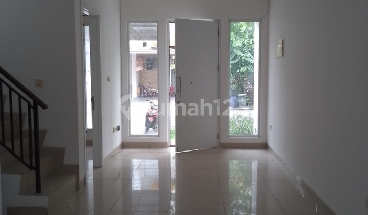 Disewa Rumah Green Lake City di Cluster Australia 6X15m, 2Ac Disewa Rumah Green Lake City di Cluster Australia 6X15m, 2Ac