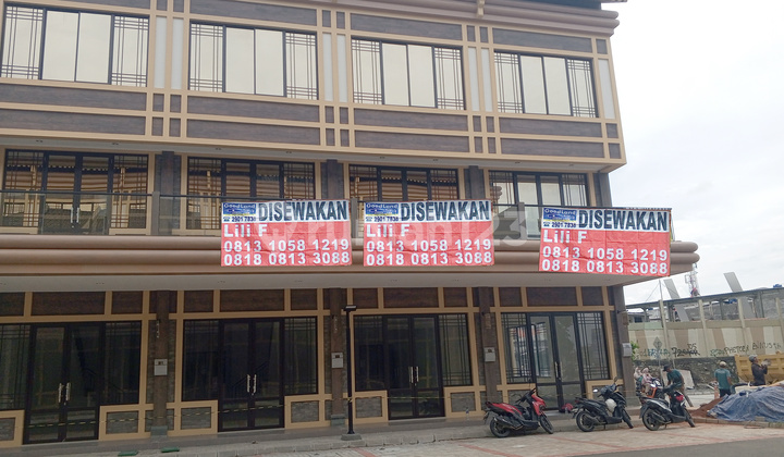 DISEWAKAN RUKAN GREEN LAKE CITY - RUKAN CBD KOREAN TOWN GANDENG ( 2 UNIT, 3UNIT & 4 UNIT ) BRAND NEW