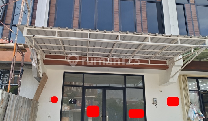 Shop House on Jl. Kh Ahmad Dahlan, Tangerang 62 m