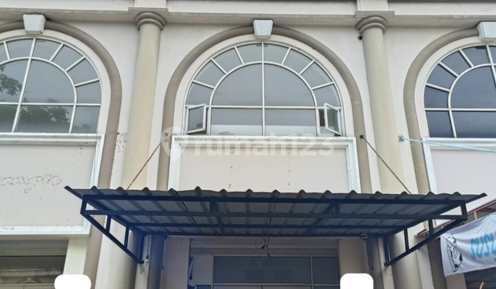 Di Jual dan Disewakan Ruko Foodcity Green Lake City Hadap Danau