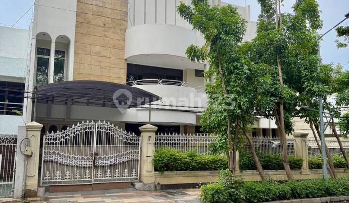 Residential / Business Great Dharmahusada Indah on Main Road Residential / Business Great Dharmahusada Indah on Main Road