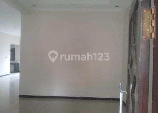 Rumah di Medokan Asri Barat, Rungkut 2 Lantai 5 Kamar Siap Huni 2