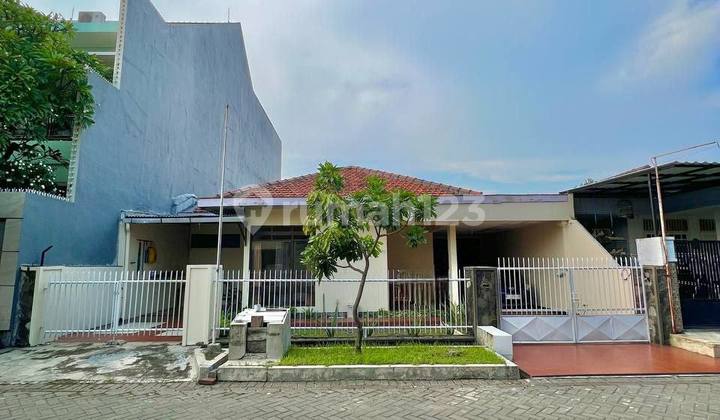 Kutisari South 1-Story House Near Main Road + Bonus
