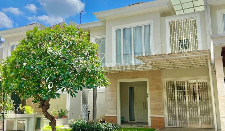 Sewa Rumah Mewah Pakuwon City Cluster Long Beach 2 Lantai Furnish 1