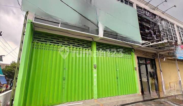 Ruko Raya Banyu Urip 2 Floors in the City Center + Spacious Parking Lot 2