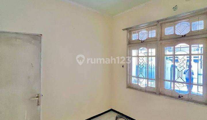 SEWA APARTEMEN ONE EAST TIPE 1 BEDROOM FURNISHED INTERIOR 2