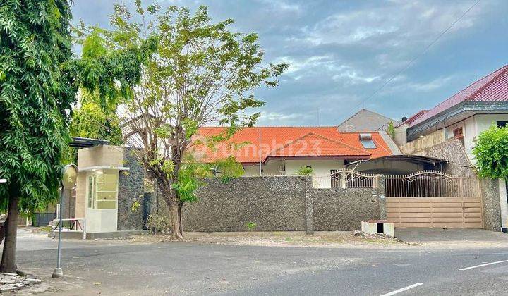 Rumah Komersil Jemursari 20 Meter Ke Jalan Raya Carport Luas 1