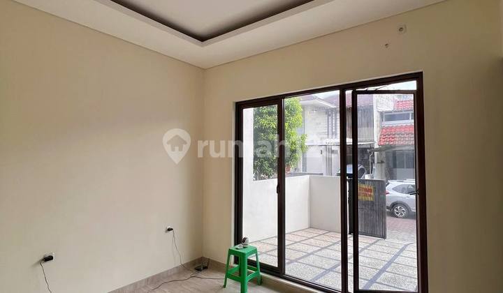 Rumah Baru di International Village Citraland 2 Lt Hadap Selatan Rumah Baru di International Village Citraland 2 Lt Hadap Selatan