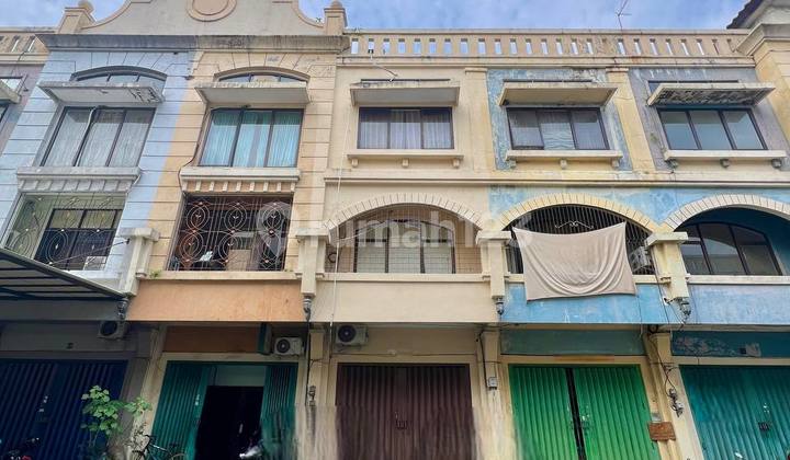 Ruko Panji Makmur di Panjang Jiwo 3 Lt Renovasi Dekat Gate Masuk