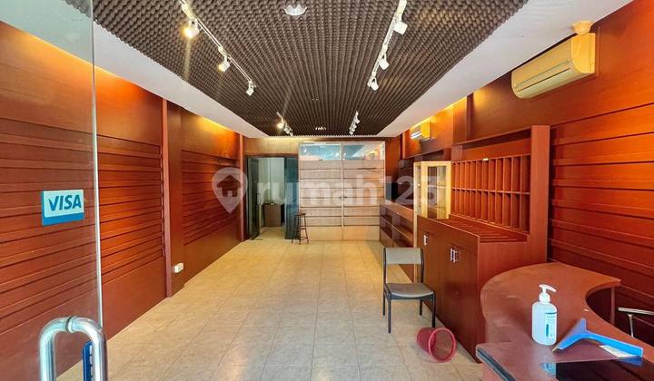 Rental Shop House Jl Dharmahusada - Dr Moestopo 3 Floors Former Music Studio 2