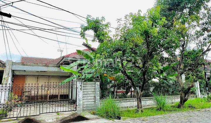Rumah Hitung Tanah Manyar Indah 1 Lt Strategis Jalan Paving Rapi 2