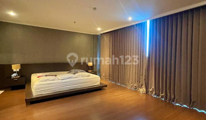 Sewa Apartemen Via Ciputra World 1 BR Tanpa Sekat LT 35 Furnished