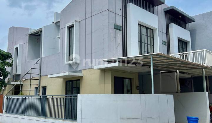 New Regency One Babatan Beach House for Rent, 2 Floors, South Facing 2