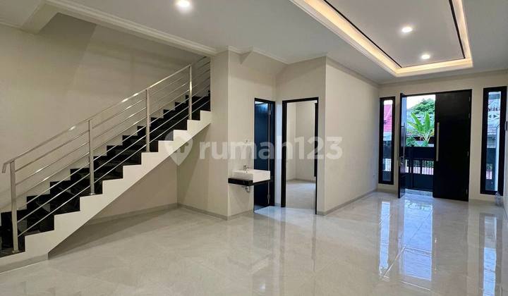 Rumah Baru Modern Nginden Intan Timur 2 Lantai Hadap Timur Unit A
