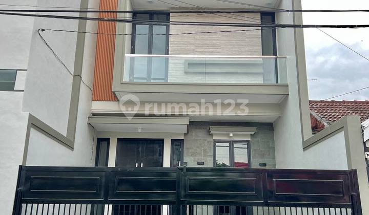 Rumah Baru Modern Nginden Intan Timur 2 Lantai Hadap Timur Unit A
