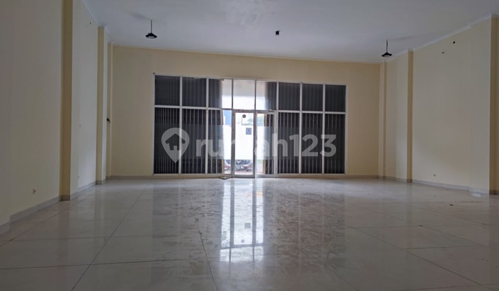 ruko mega boulevard harapan indah bekasi barat lebar 10x33 bangunan 4 lantai cocok utk klinik, bimbel, showroom, bengkel 1