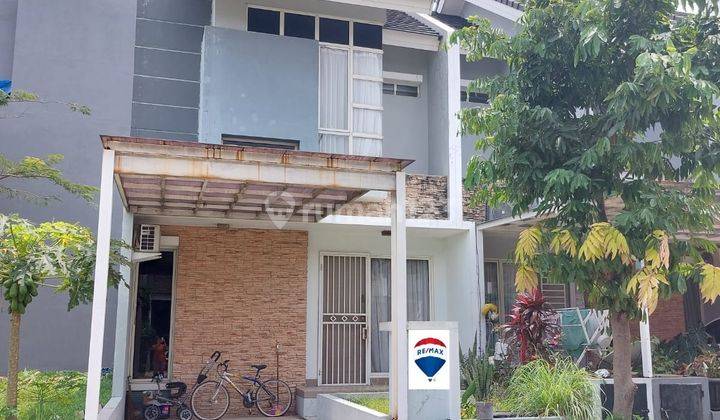  Rumah 2 Lantai di Cluster Vasana Harapan Indah Sudah Renovasi  1