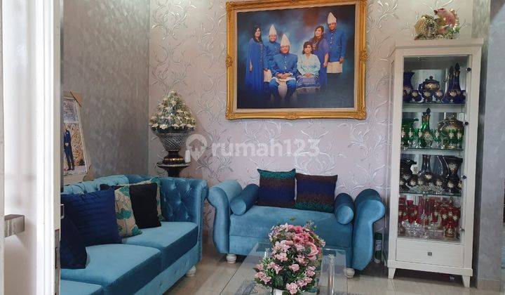 Rumah Mewah Ada Kolam Renangdalam Cluster di Metland Menteng Cakung  2