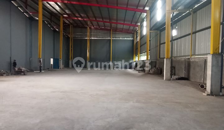 For Rent: New Warehouse in Central Cakung, East Jakarta
