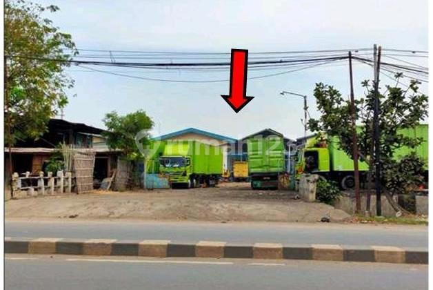 For Sale Cheap - Need Quick! Strategic Factory Near Airport ✈️ Location: Jl. Husein Sastranegara, Tangerang Close to ✈️ Soekarno-Hatta International Airport
