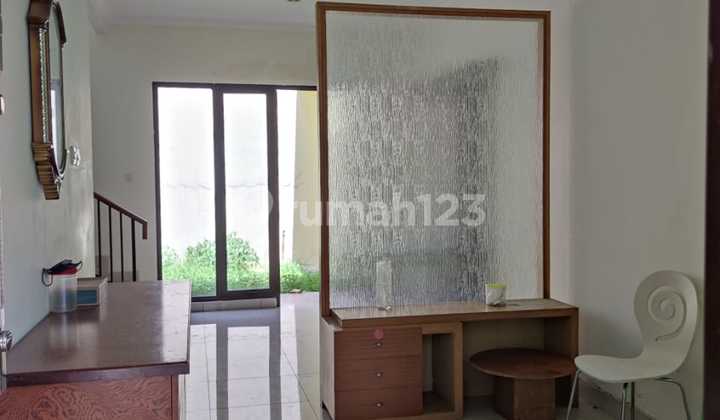 Two-Story House In Arana Harapan Indah Cluster, Bekasi, Facilities: Swimming Pool Within The Cluster.