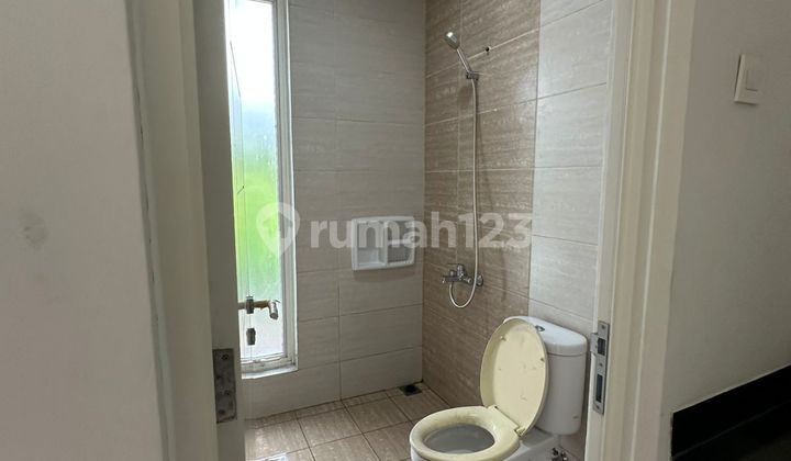 Disewakan Rumah Bagus Siap Huni di Cluster Vasana Harapan Indah 2 Bekasi