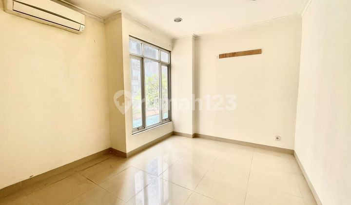 Exclusive Townhouse for Sale at Maple Park Apartment, Sunter, North Jakarta