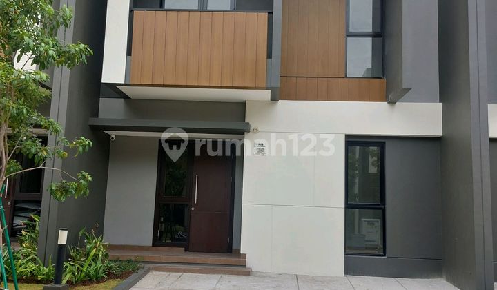 Rumah Baru 2 Lantai Di Cluster Regia Scg Summarecon Crown Gading Dekat Harapan Indah Bekasi