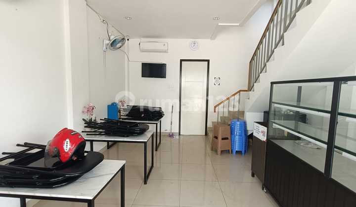Disewakan ruko anagata  3 lantai harapan indah dekat summarecon crown gading bekasi 