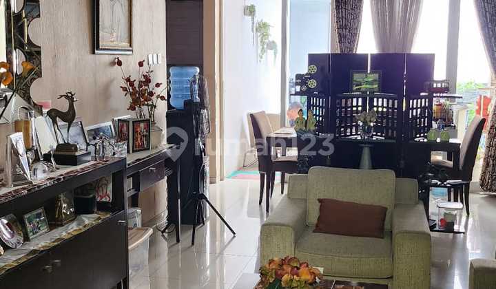 For Sale Nice House Ready to Occupy with Swimming Pool in Metland Menteng Cakung East Jakarta 2