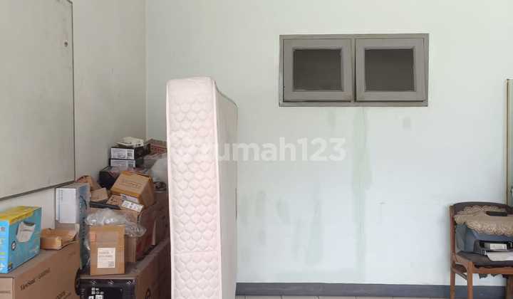 Dijual Butuh Cepat Dibawah Pasaran Rumah 2 Lantai lt 260 lb 350M2 di Komplek Taman Ratu Indah Jakarta Barat. Siapa Cepat Dapat! 2