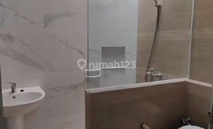 Rumah surabaya timur full renovasi long Beach pakuwoncity 2