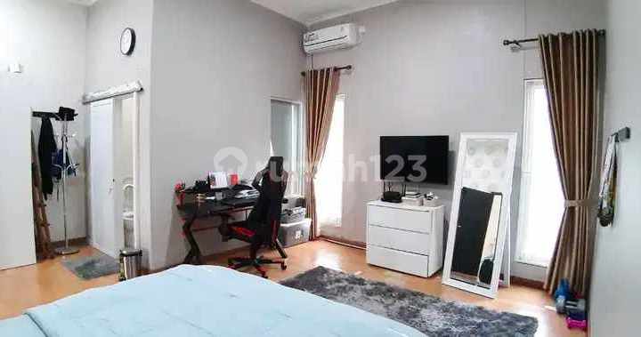 Rumah Renov Semi Furnished HGB Sektor 6 Gading Serpong, Tangerang 2