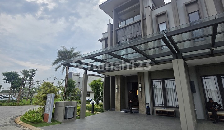 Rumah 3 Lantai DIJUAL di Altadena 8x16 dengan Attic Room & Lokasi Strategis Gading Serpong & dengan Smart Features Serta Akses Cepat ke BSD dan Jakarta! Rumah 3 Lantai DIJUAL di Altadena 8x16 dengan Attic Room & Lokasi Strategis Gading Serpong & dengan Smart Features Serta Akses Cepat ke BSD dan Jakarta!
