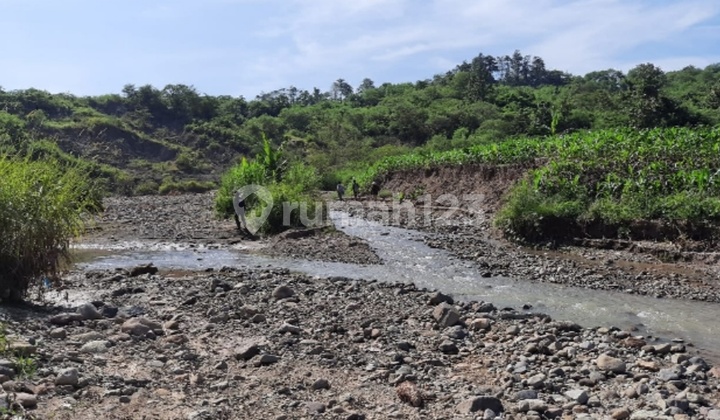 Ry Sekaran, 1 km dari UNNES 2