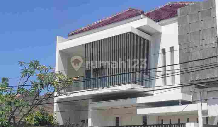 Jemursari Timur, Mewah, Jalan Lebar 1