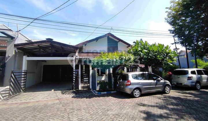 Manyar Jaya, a comfortable and green area near Surabaya City, Rungkut. Manyar Jaya, a comfortable and green area near Surabaya City, Rungkut.