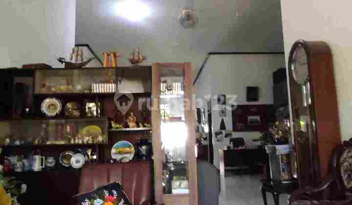 Manyar Jaya, a comfortable and green area near Surabaya City, Rungkut. Manyar Jaya, a comfortable and green area near Surabaya City, Rungkut.