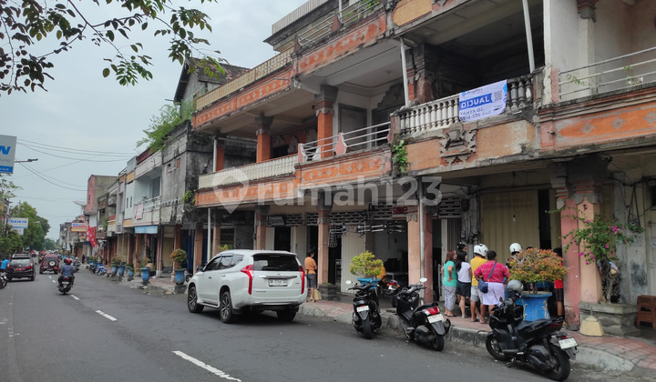 Ruko Ry Gajah Mada, Amlapura di jalan utama pertokoan 2
