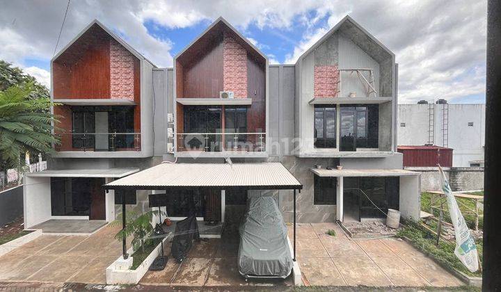Rumah Siap Huni | 5 menit ke Tol Cimanggis | Pinggir Jalan Utama | Free Biaya Biaya | Bebas Banjir 2