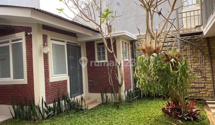 For Sale, Rumah cantik super nyaman di Kota Baru Parahyangan 1