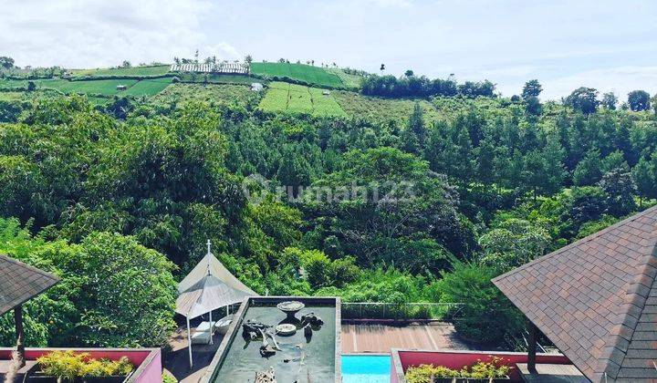 Rumah mewah terawat  super nyaman siap huni di Dago Resort 2