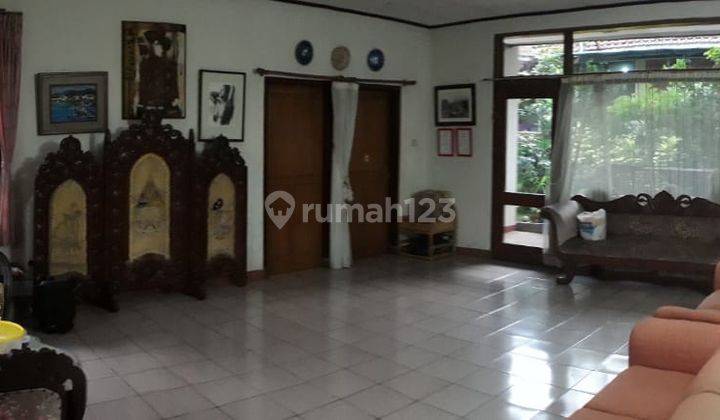 Rumah asri super nyaman siap huni di Gegerkalong 2