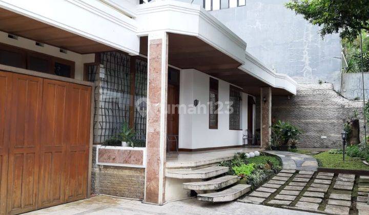 Rumah cantik super nyaman siap huni di Setra Sari, Bandung 1